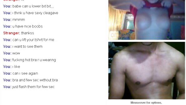 A wong lanang ireng slaps lan kawin sing hottie ing ngarepe dheweke wong