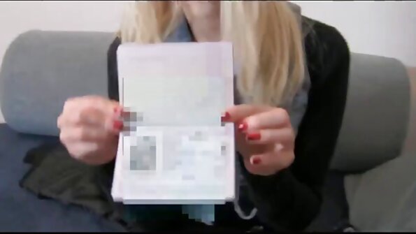 A teen karo pigtails iki njupuk bajingan ing dheweke teles cunt rumiyin