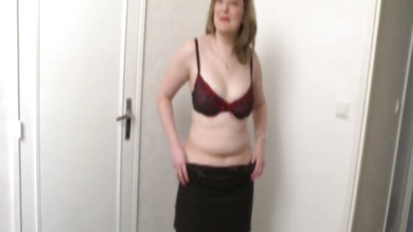 A milf lan teen sing tresna jago nindakake bebarengan ing wong telu bebarengan