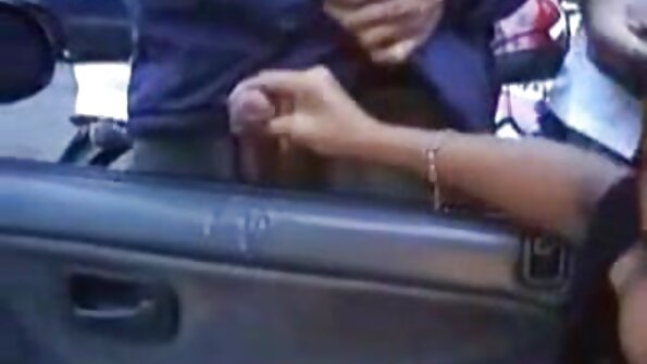 A mbah gundul karo kontol gedhe kurang ajar brunette panas