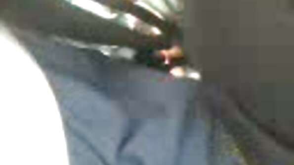 A milf semok karo tato iki njupuk gedhe care saka jago sadurunge dheweke