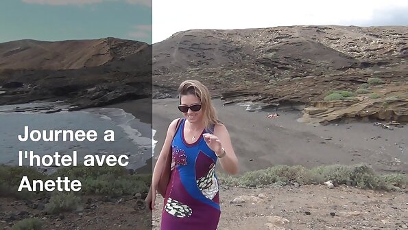 A teen rikma abrit karo sange bokong punika kekacoan munggah ing sprei nalika kurang ajar