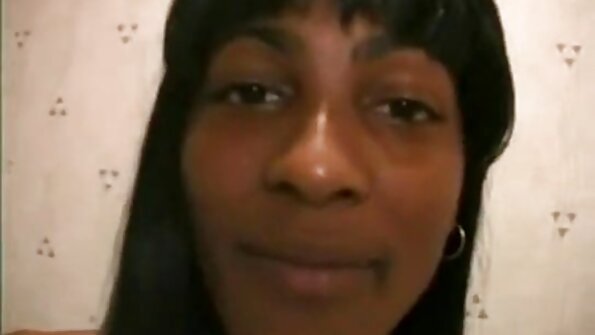 A kontol amba bakal glethakaken menyang asu panas karo konco sampurna