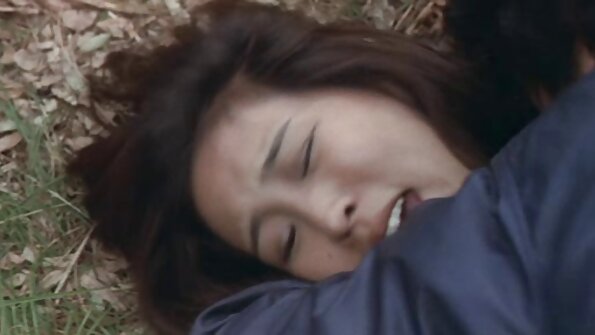 A bimbo karo ageng susu bajingan dening dheweke gedhe tattooed wong