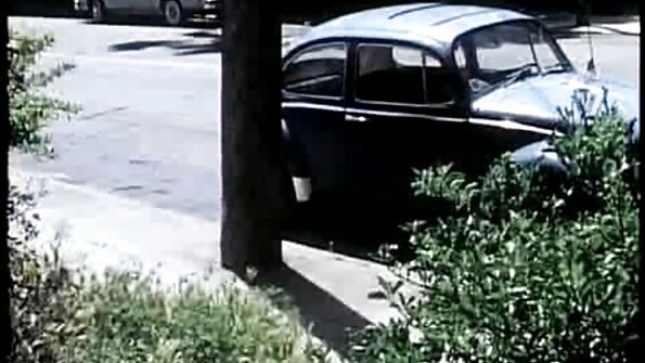 A cah anom sing tresna silit ketukan wis nampa sawetara dheweke perlu