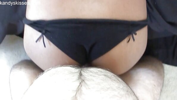 Nengsemake Euro babe ing super kusut cuckold pemandangan